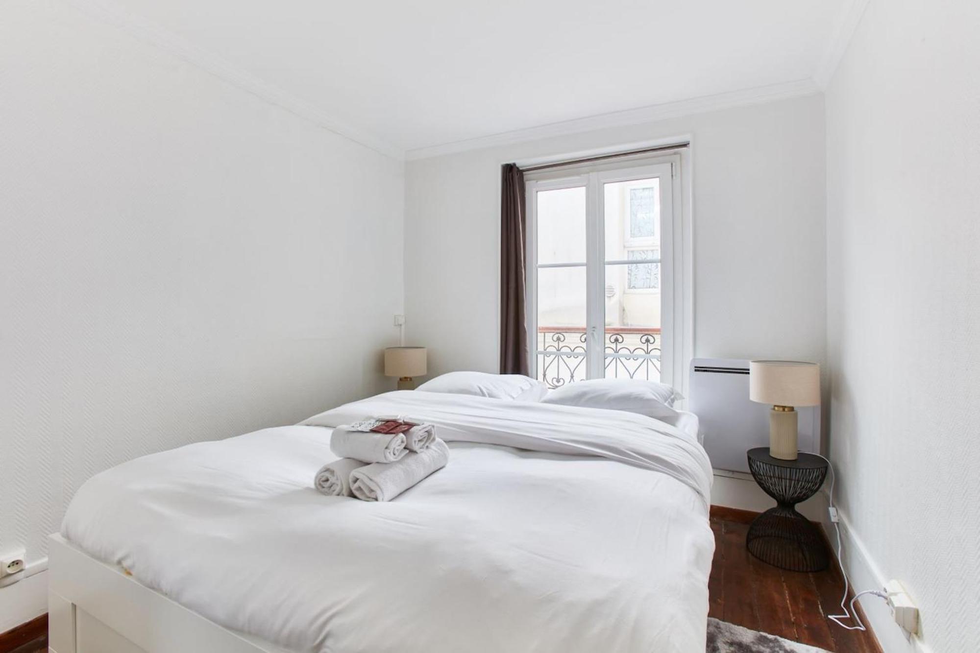 Montmartre & Sacre-Coeur Basilica - 1Br - Cityapartmentstay Parigi Esterno foto